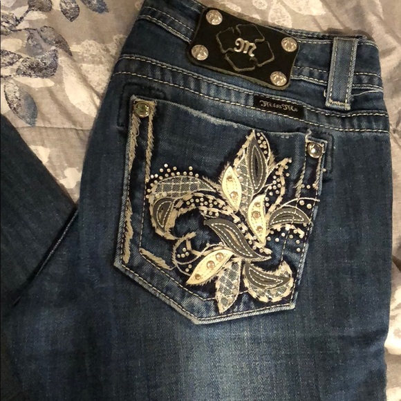 Miss Me Jeans - Picture 1 of 3